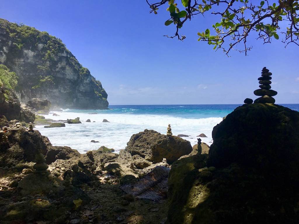 Plage Temeling Tembeling Nusa Penida Bali
